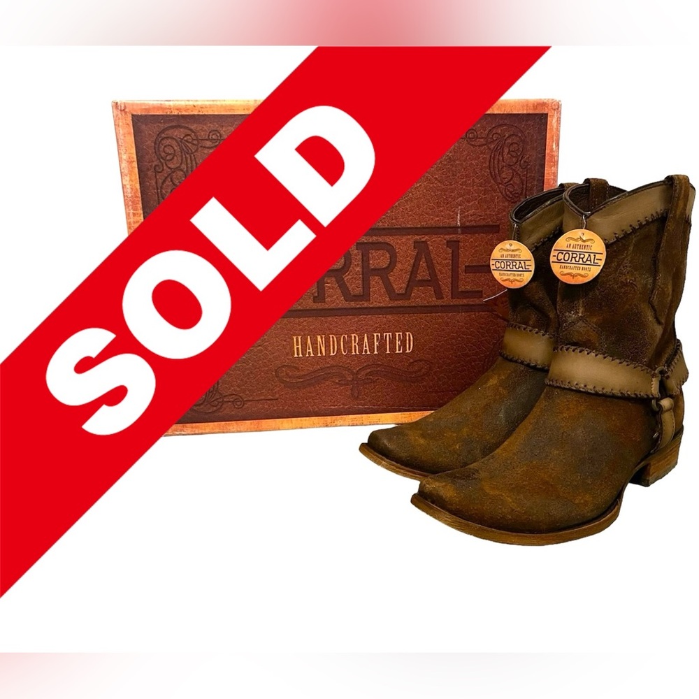 Men’s Corral Boots in Sueded Leather, NWT